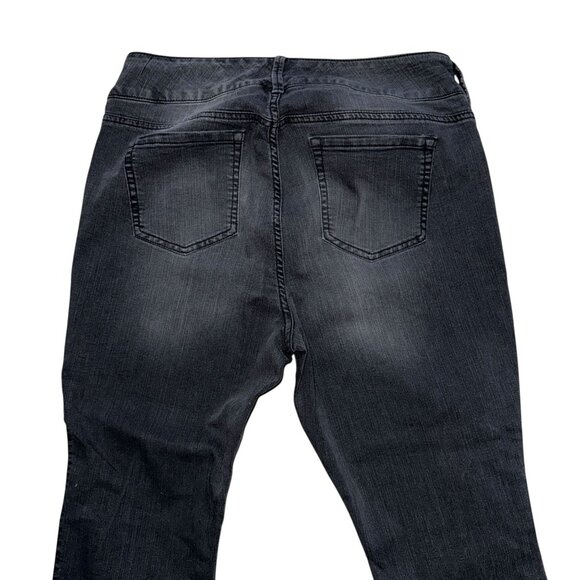 Torrid Plus Size Ankle Skinny Leg Womens 18 Black Stretch Distressed Frayed - Picture 6 of 8